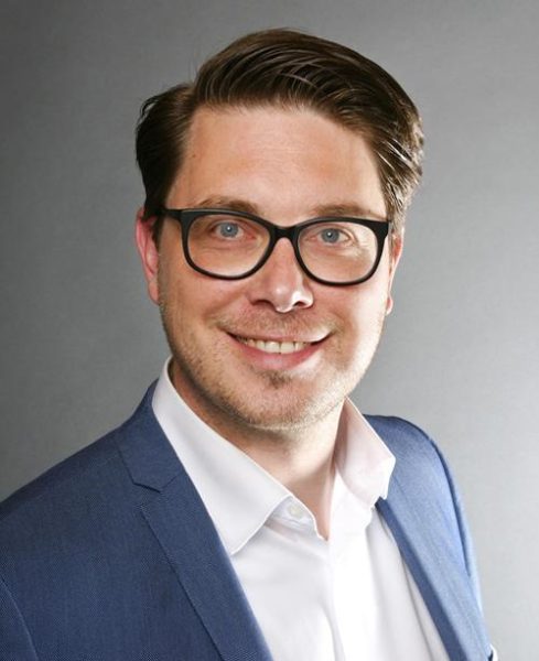 Schwoch, Dennis